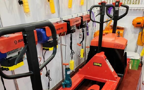 outdoor electric hoist